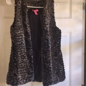 Faux fur vest
